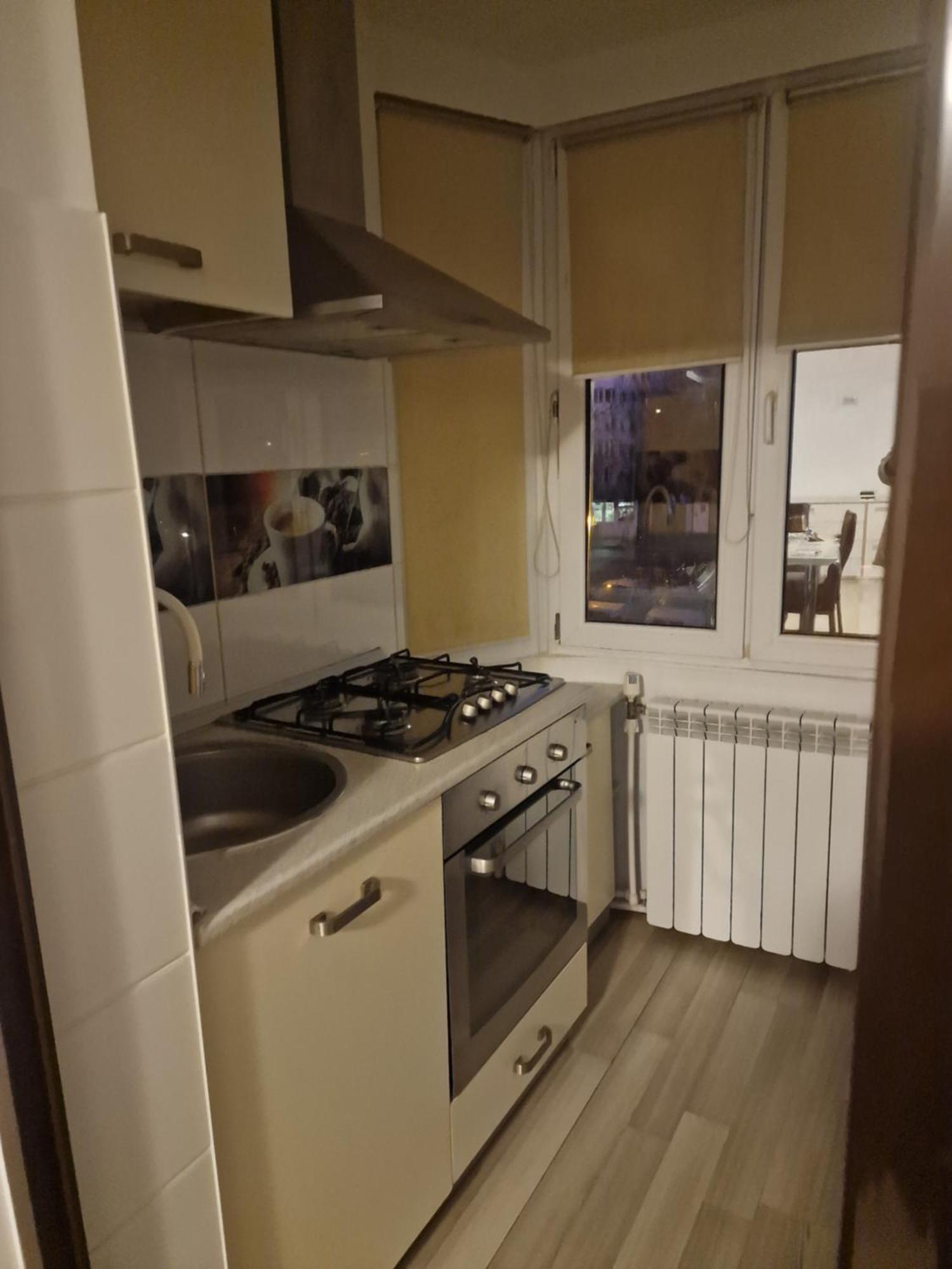 2 Bedrooms Apartment. Galac Kültér fotó